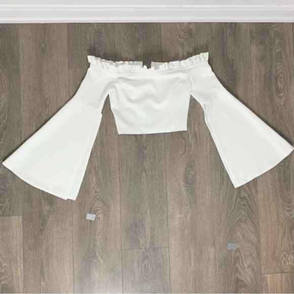Women's Essue Top Blouse Off Shoulder Split Wide Flare Sleeve Cropped Off White - Picture 8 of 14